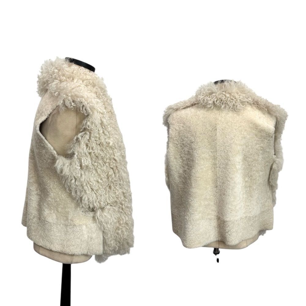 VINTAGE Curly Mongolian Fur double sided vest with pockets - Picture 4 of 7
